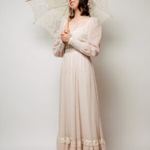 沖縄ウェディングドレス：jacquard dress